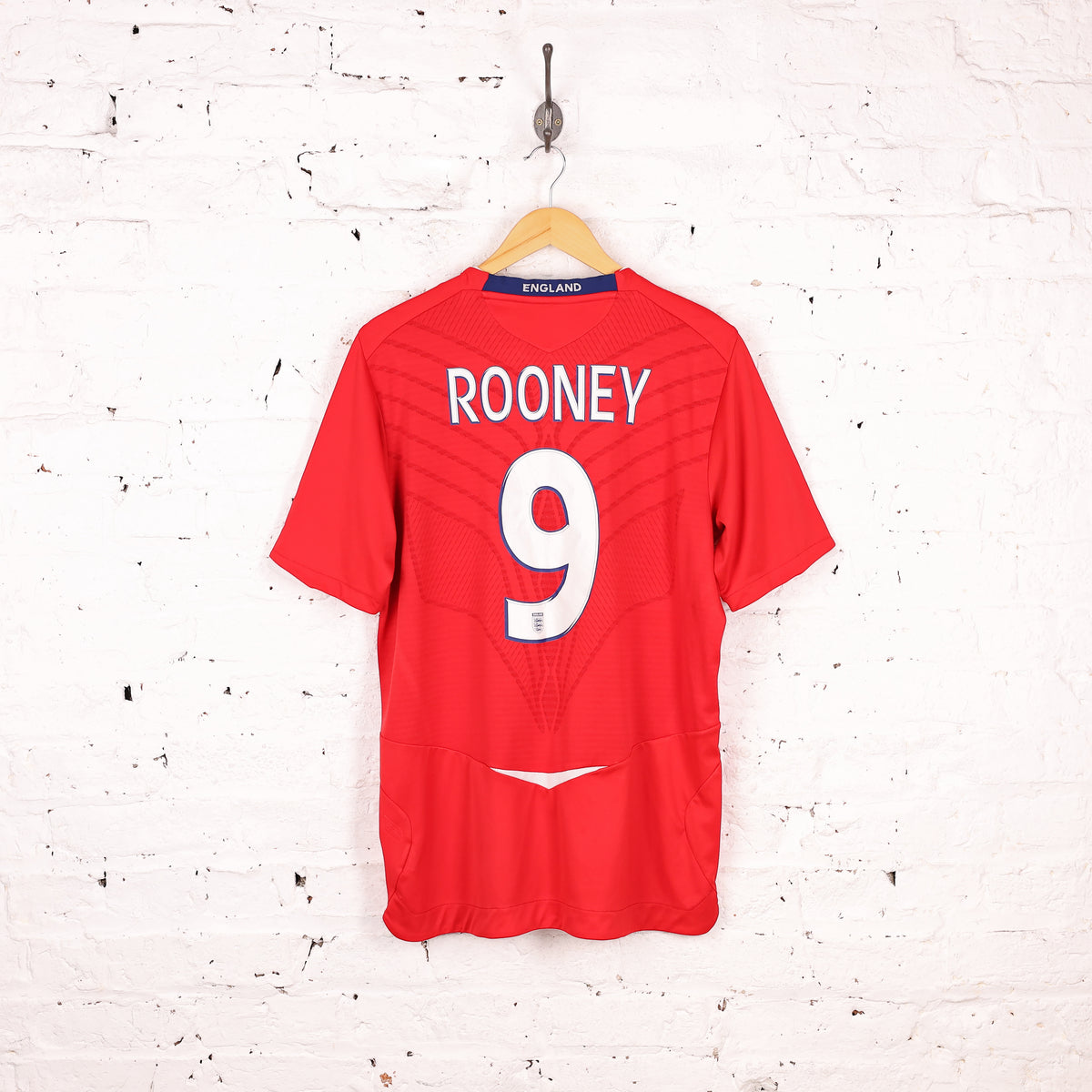 England 2008 Rooney Umbro Away Football Shirt - Red - L – Headlock