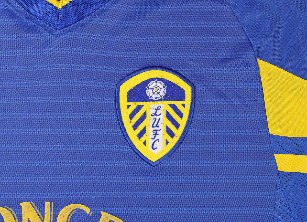 Leeds United 2001 Nike Third Football Shirt - Blue - M