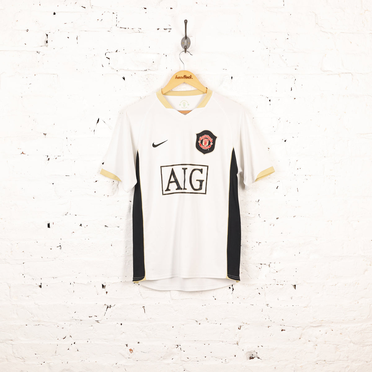 Nike Manchester United 2006 Away Football Shirt - White - S – Headlock