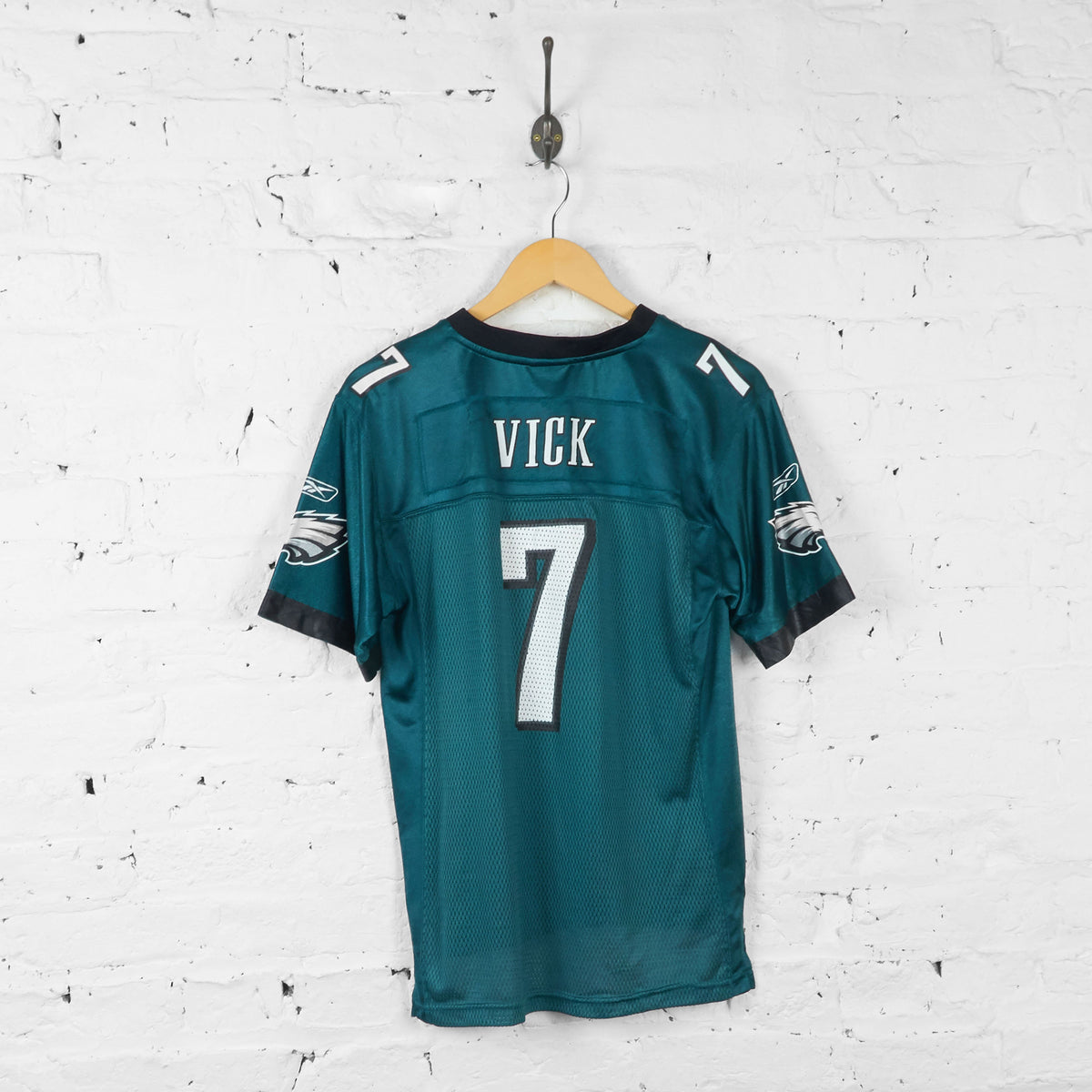 REEBOK Emerald Green Philadelphia Eagles NFL #7 Vick Player Tee (L-XL)