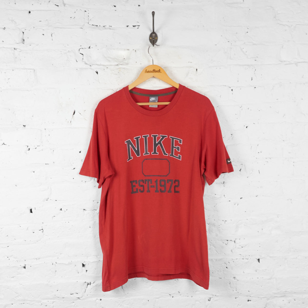 Nike-est. 1972 t-shirt Clearance
