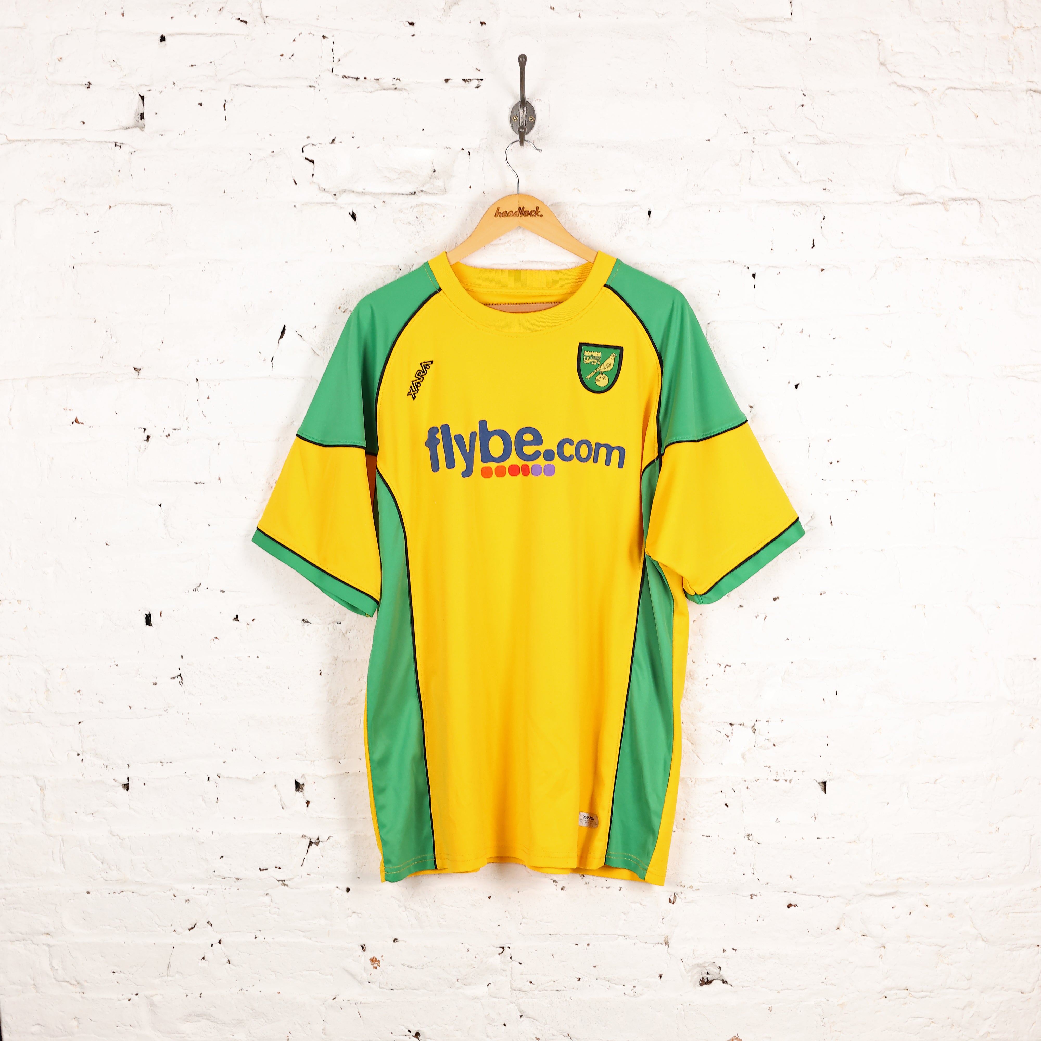 Norwich City Home Maillot de foot 1996 - 1997. Sponsored by Norwich Norwich City Home Maillot de foot 1996 - 1997. Sponsored by Norwich