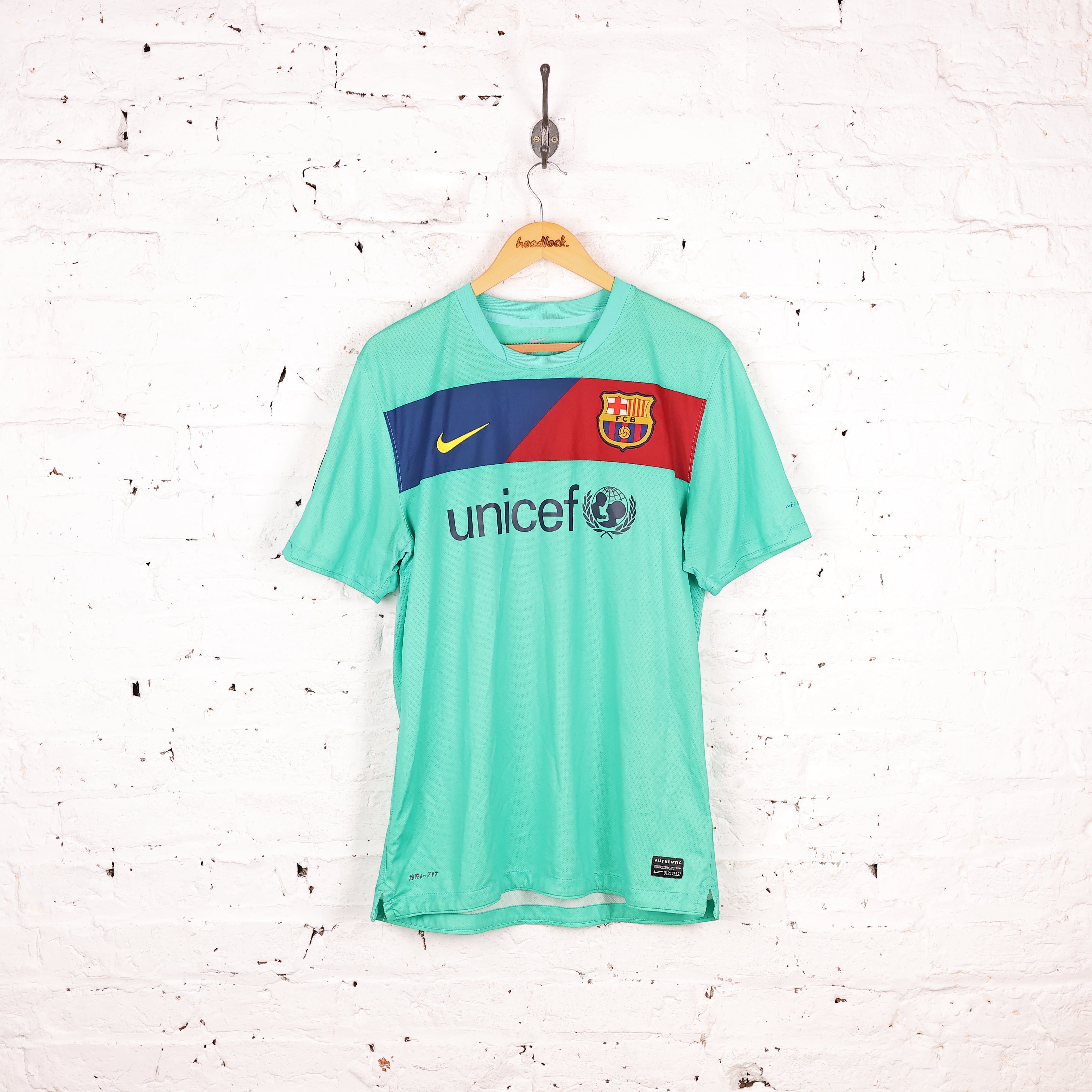 Barcelona 2010 Nike Away Football Shirt Green L – Headlock