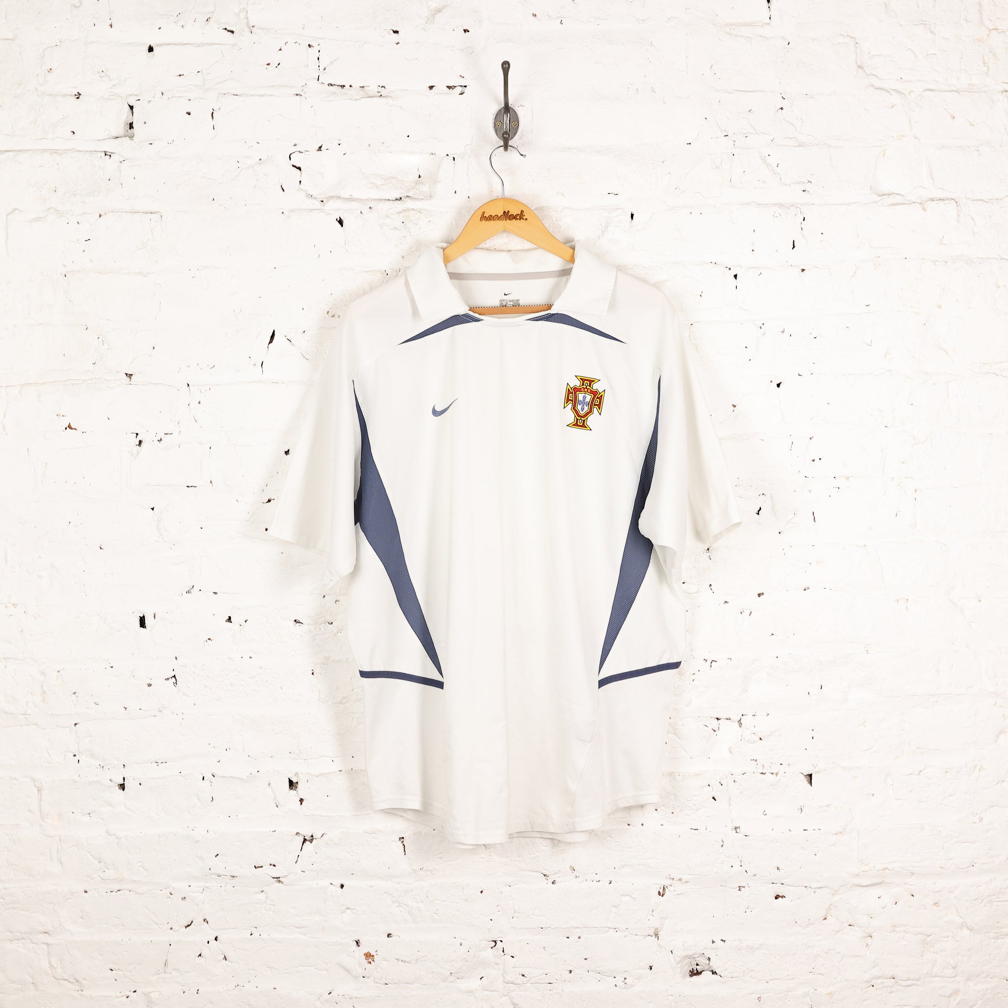 Nike Portugal 2002 Away Football Shirt - White - XL – Headlock