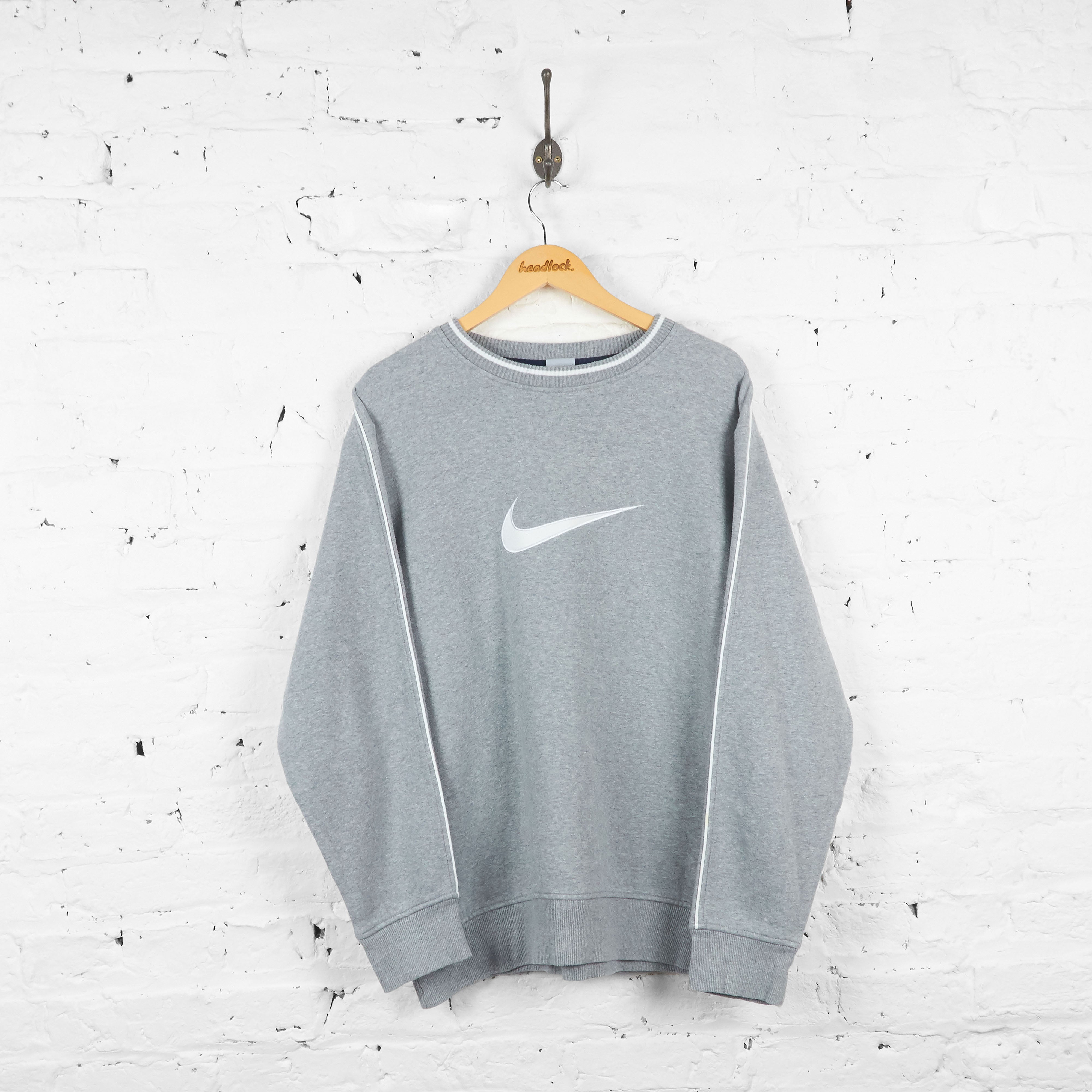 Nike vintage tick online sweater