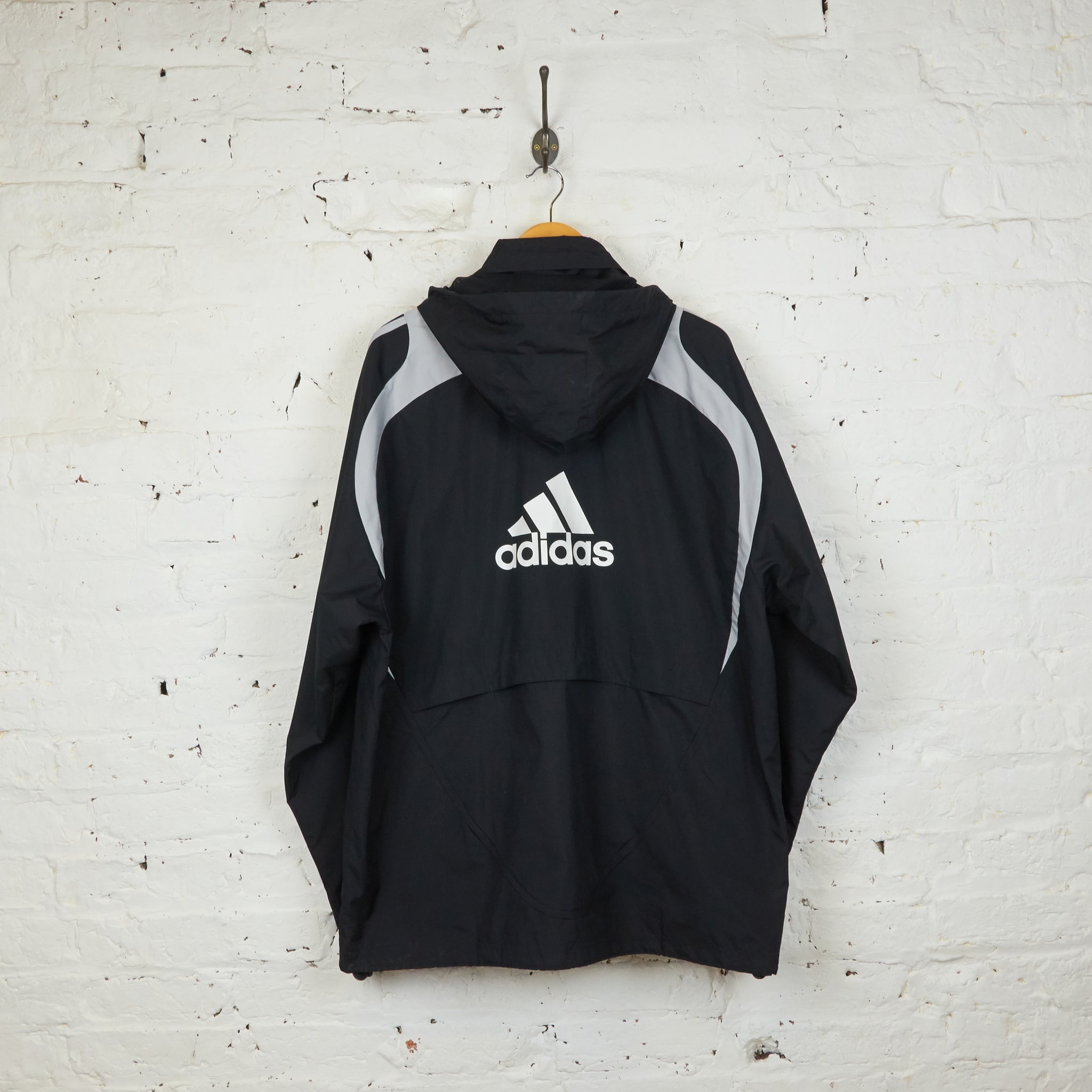 adidas Liverpool ジャケット L 黒　リバプール　ナイロン Adidas Liverpool Champions League Coaches Jacket - Black - L