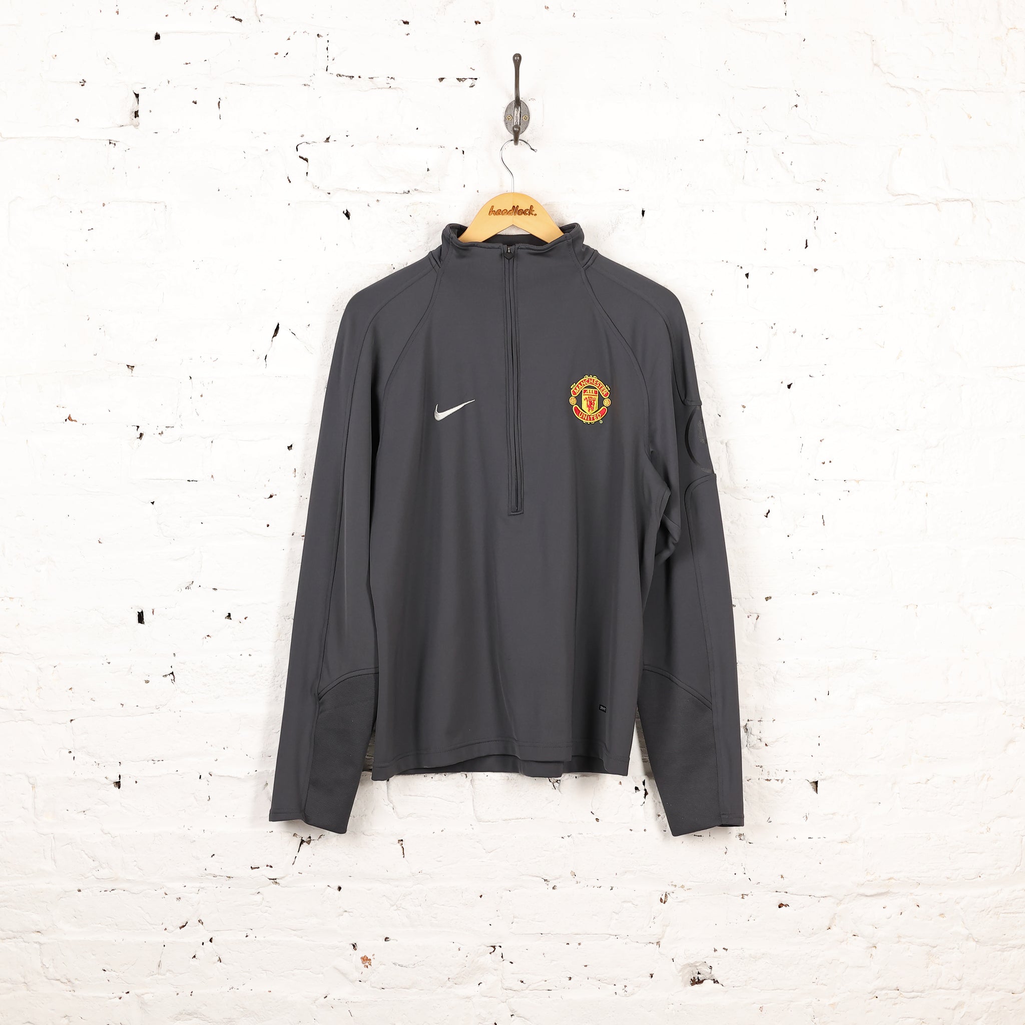 Headlock_Batch10_SR_Main147_20