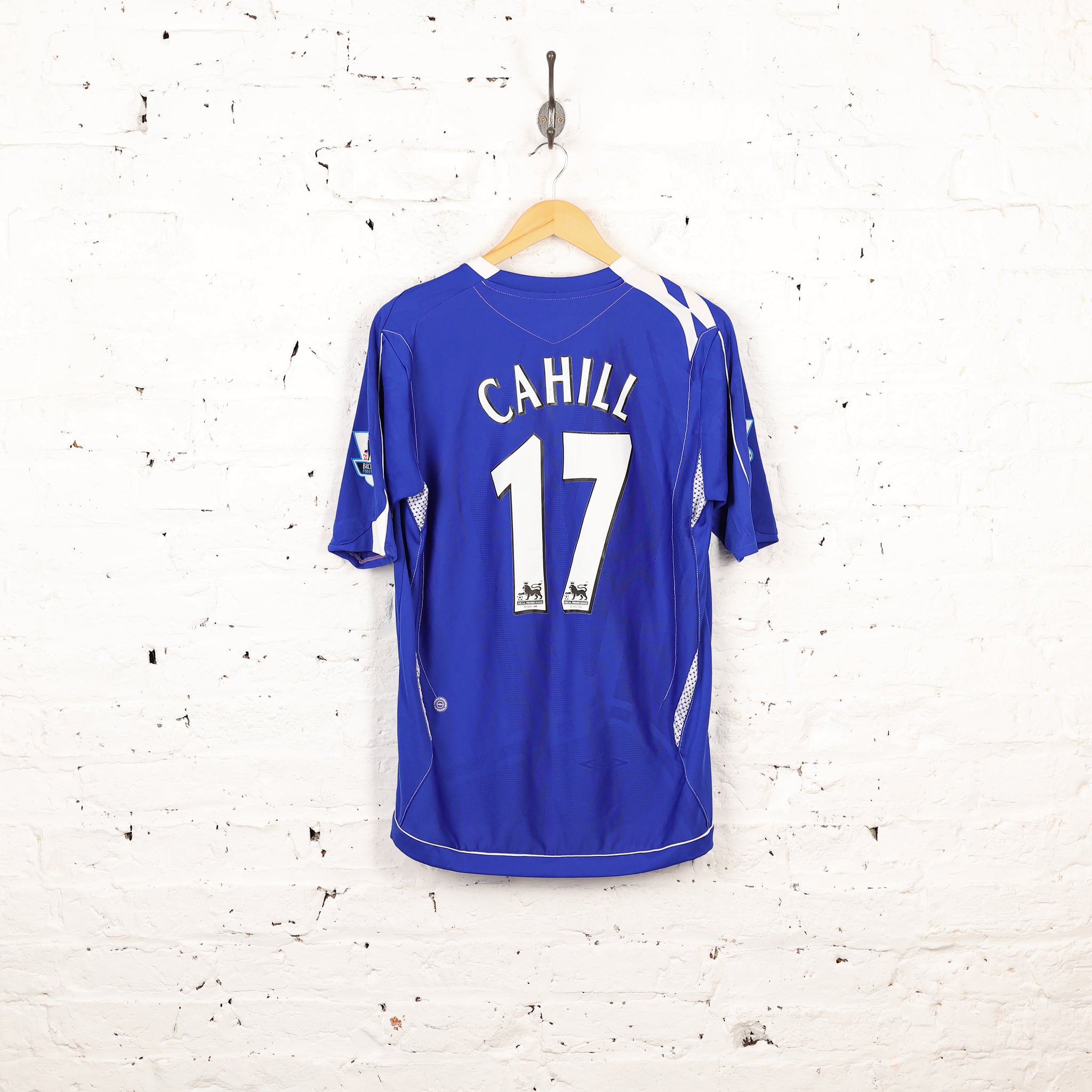 Headlock_Batch15_SR_Main24_204