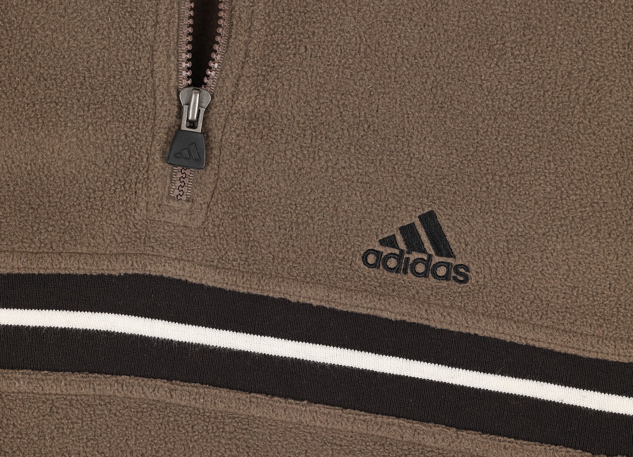 Headlock_Batch16_SR09_Detail_2
