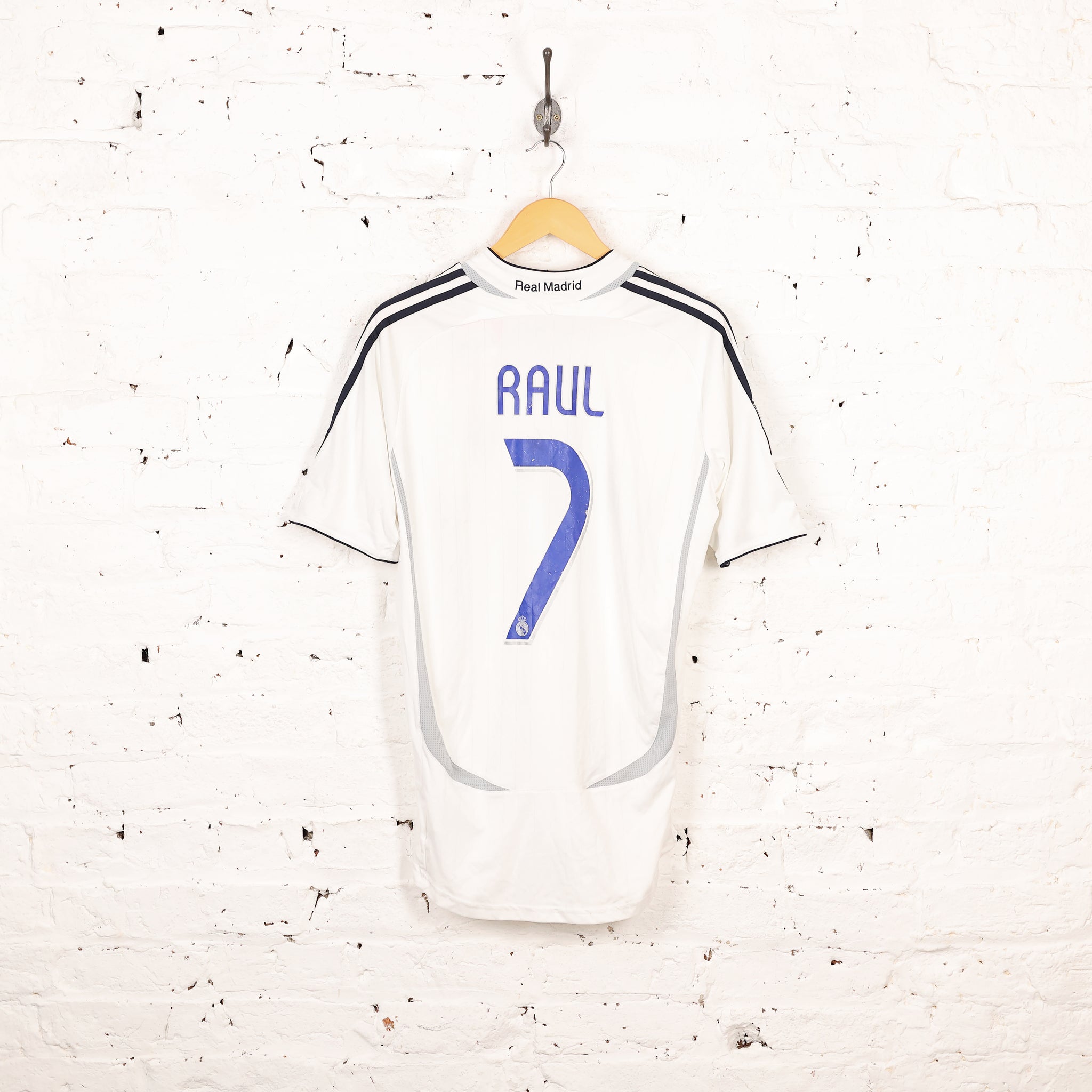 Real Madrid Raul Adidas 2006 Home Football Shirt - White - M