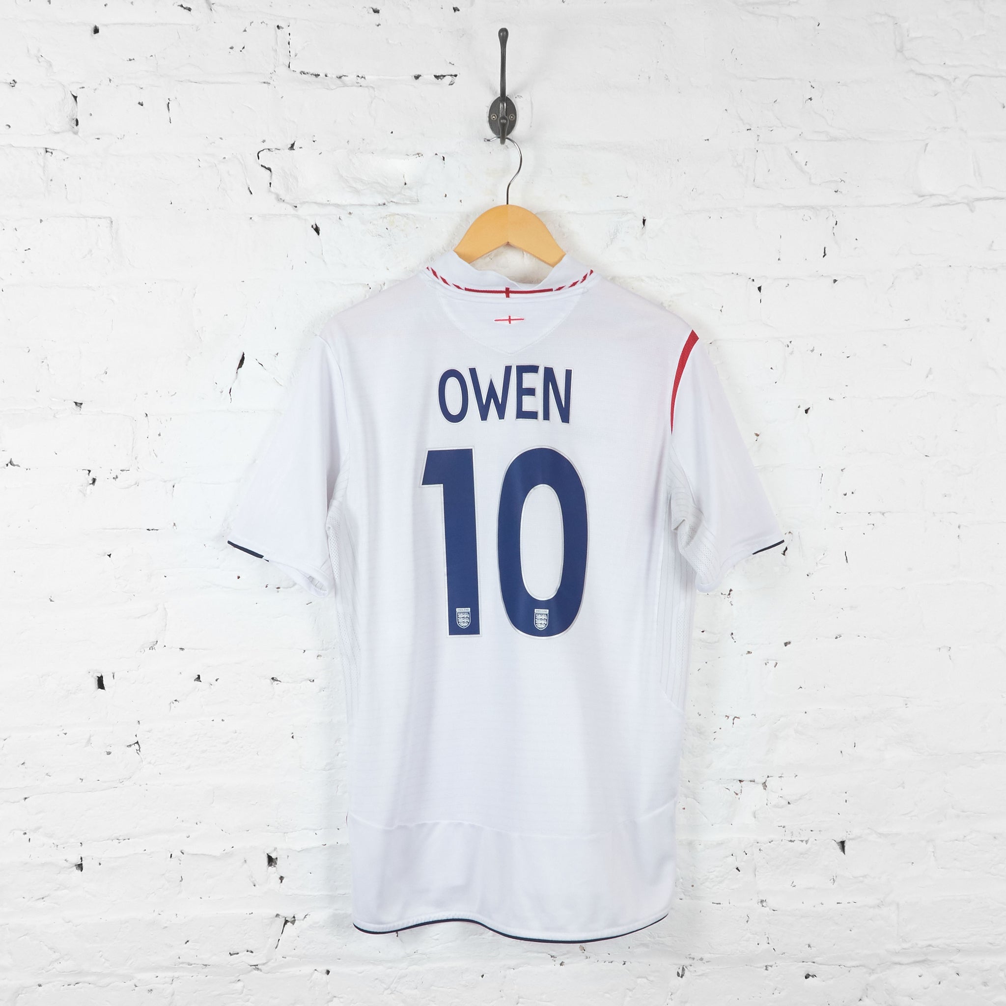 England Owen 2005 Umbro Home Football Shirt - White - L – Headlock
