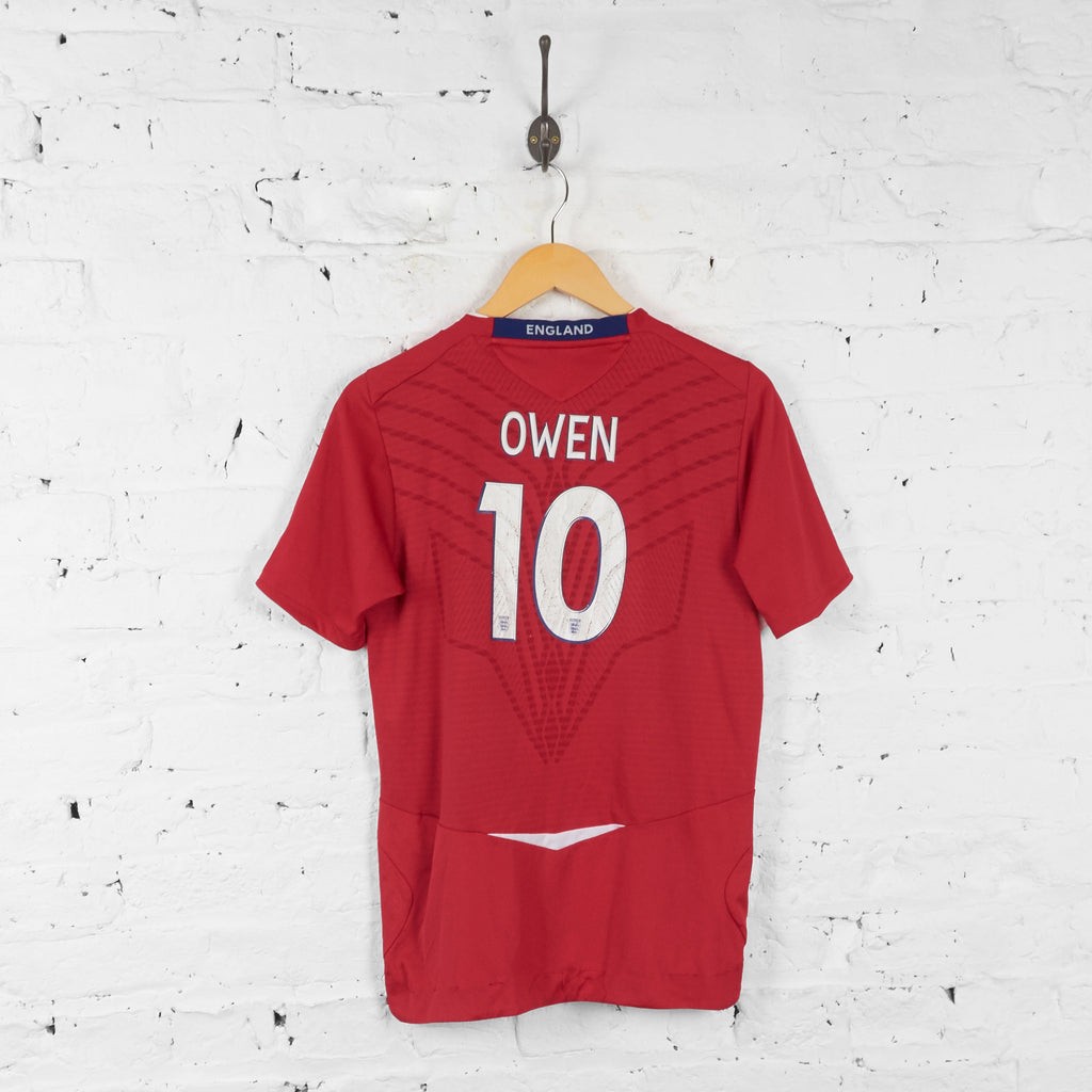 England Umbro Owen 2008 Away Football Shirt - Red - XL Boys - Headlock