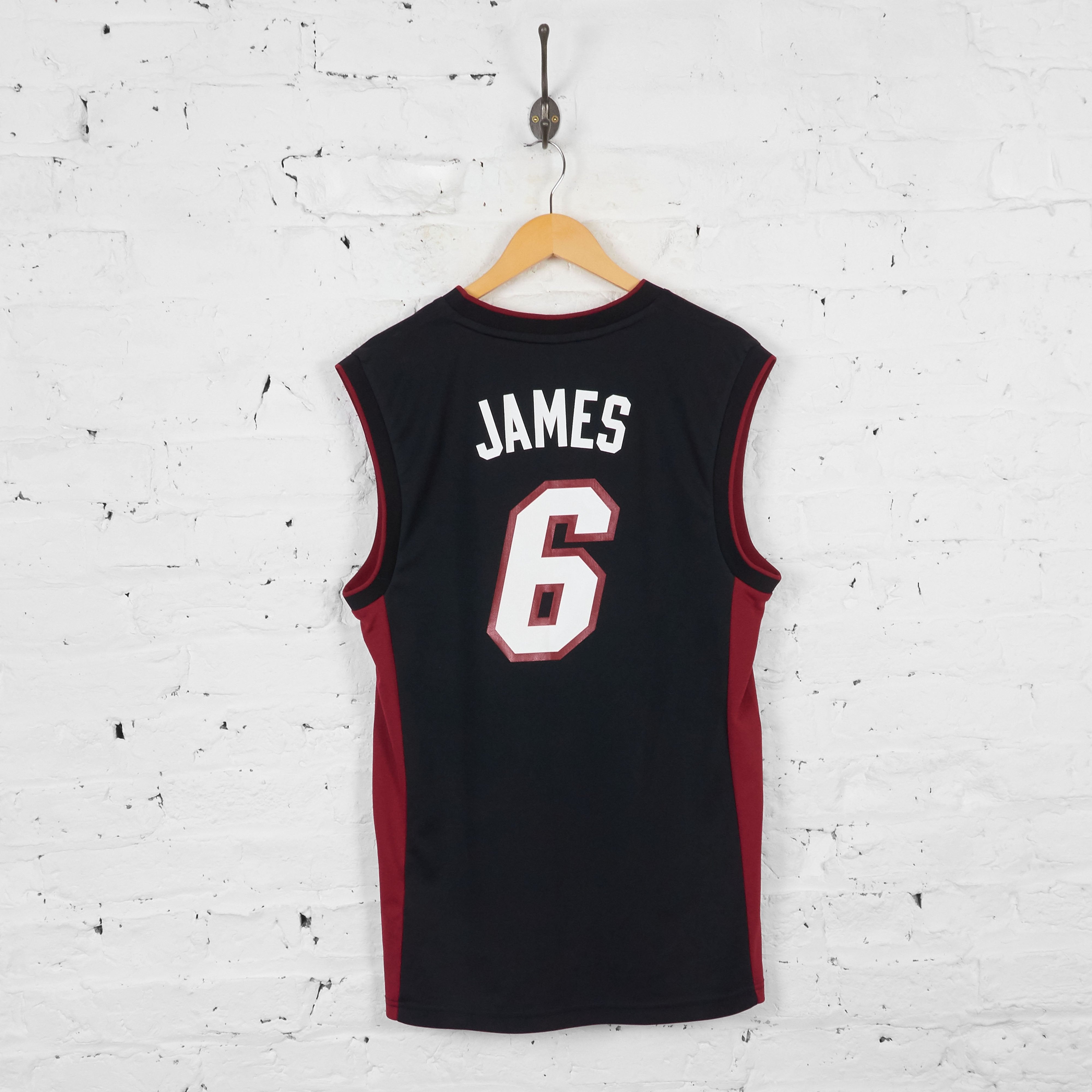 Vintage Adidas Miami Heat NBA James Jersey Black S – Headlock